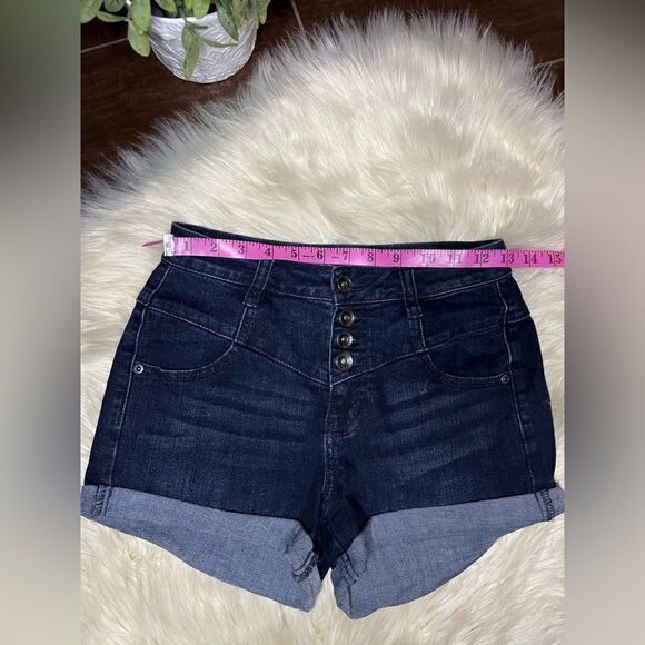 Blackheart Indigo V stitch button fly denim shorts sz 3 - Picture 8 of 10